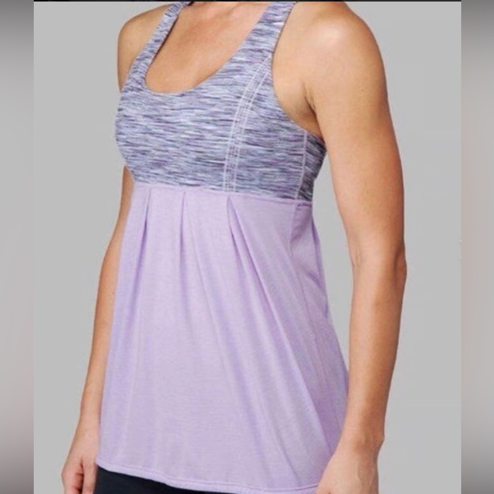 Lululemon Power Dance Tank Lilac
Purple Space Dye Sz 6 -EUC 💜